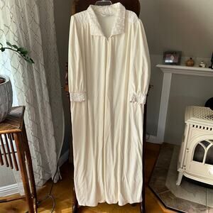 Diamond Tea Women's Robe Front Zip With Pockets Cream Vintage Large
